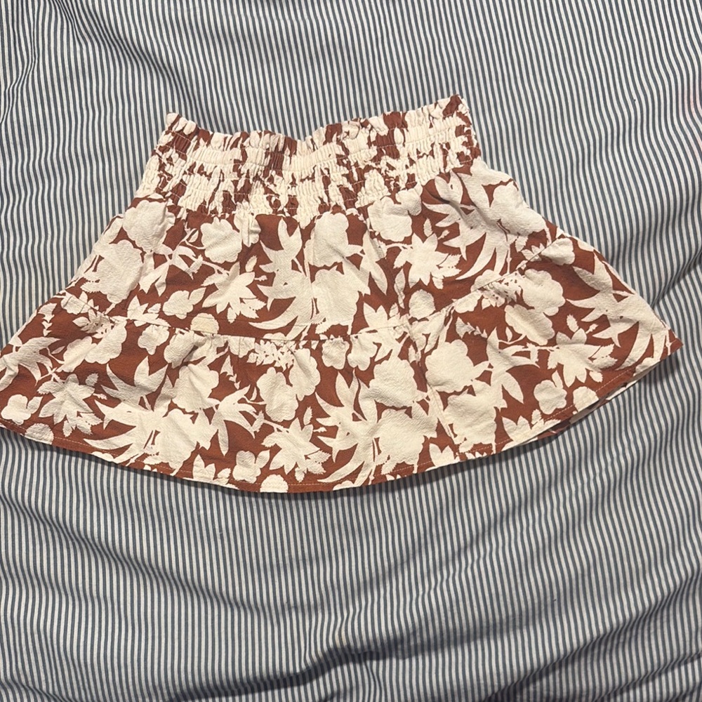 Cat & Jack Cream Skater Mini Skirt